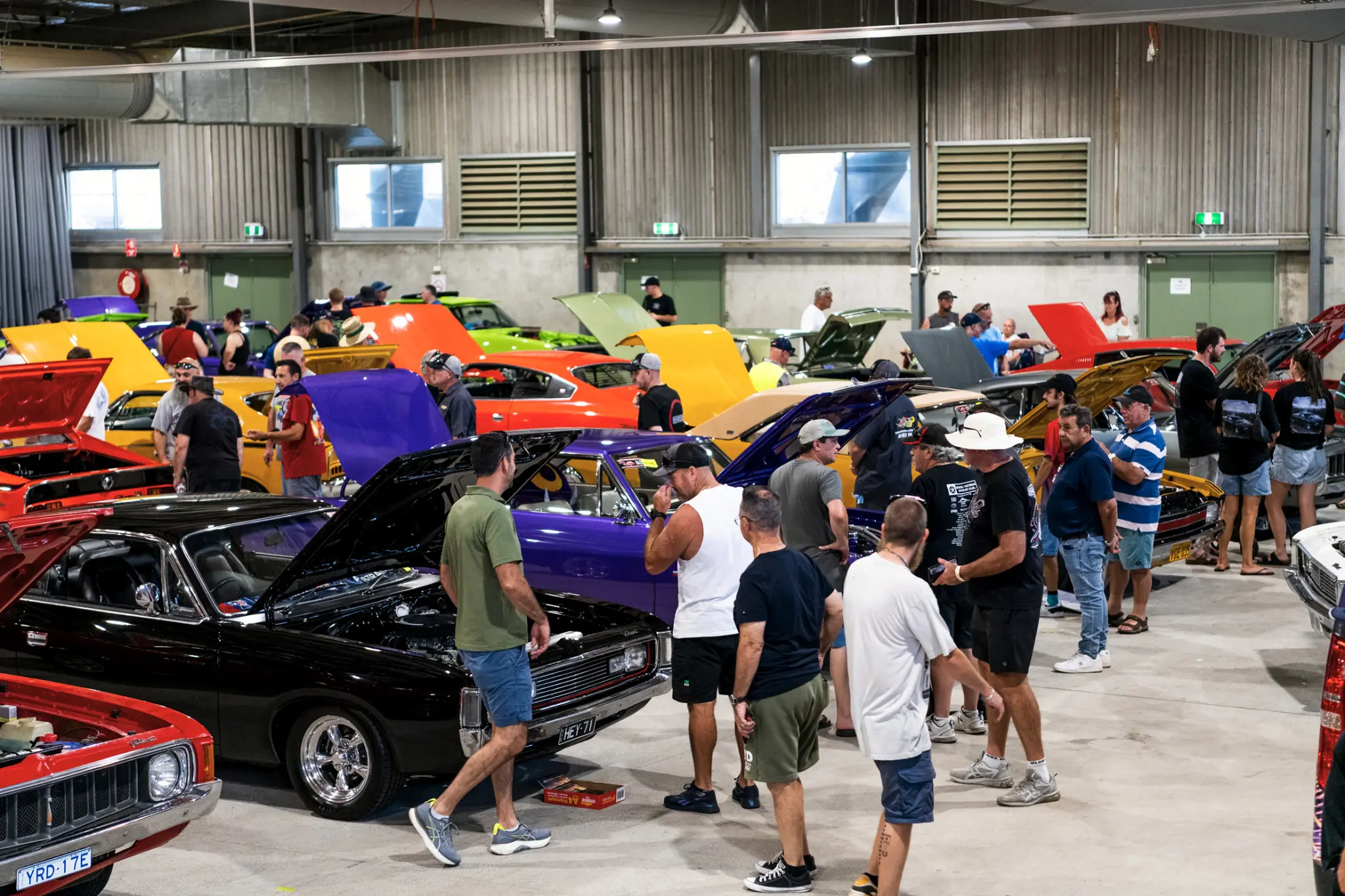 Crowds gathering around show cars inside the Chryslers on the Murray pavilion