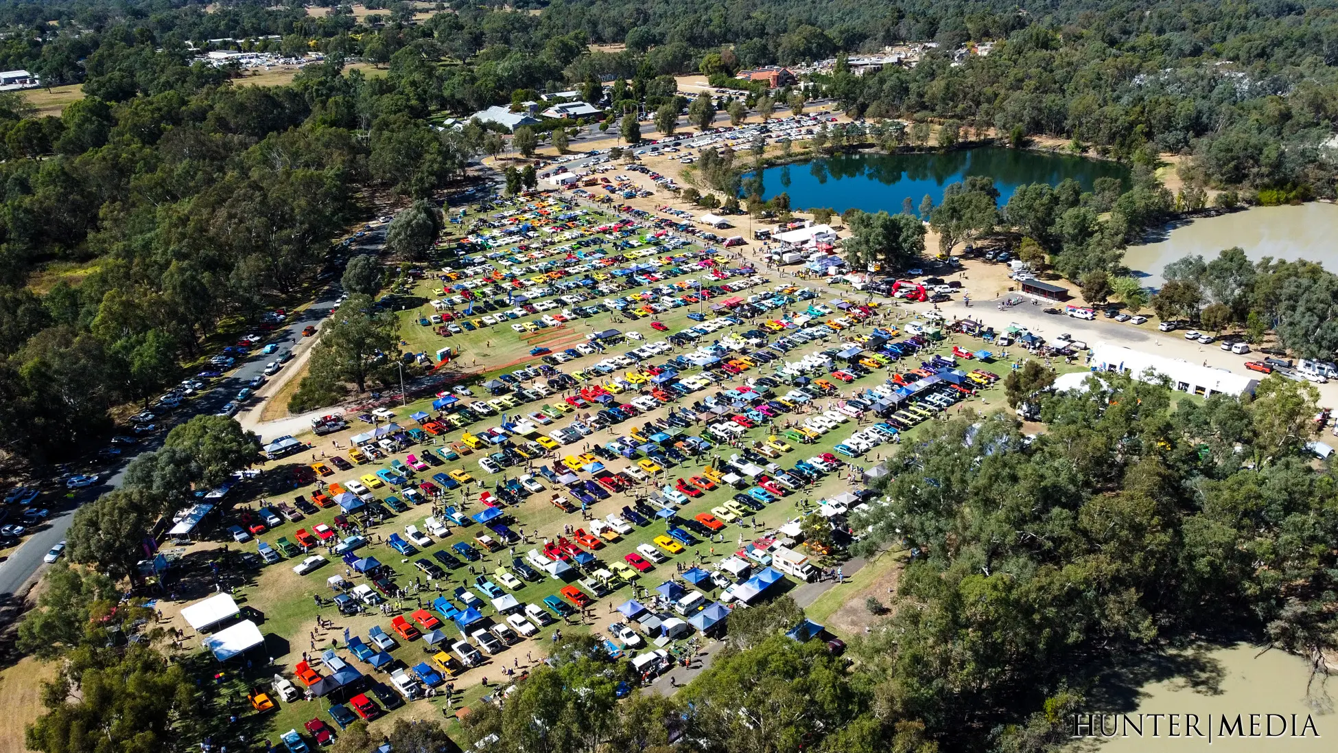 Aerial photograph showing the scale of Chryslers on the Murray